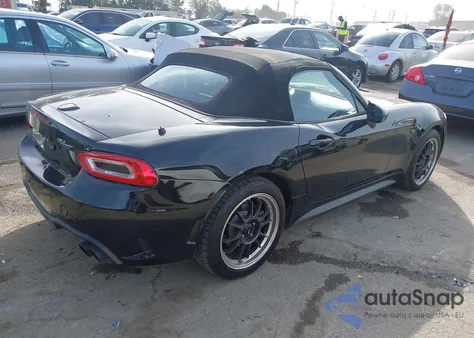 2017 Fiat 124 Spider Elaborazione Abarth z USA, uszkodzony, nr VIN JC1NFAEK5H0114346